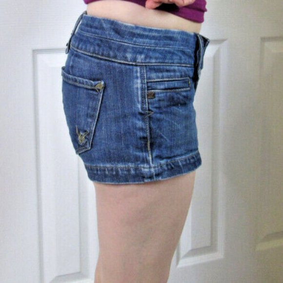 Bebe Short Shorts, Jean Hot Pants, Summer Womens Juniors size 27 - Picture 2 of 12